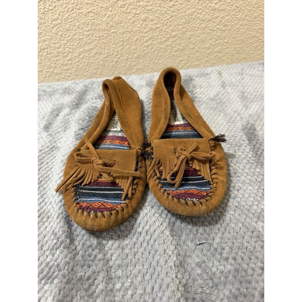 MINNETONKA MOCCASIN WOMENS SZ 9 KILTY HARD SOLE BROWN SUEDE ARIZONA FABRIC